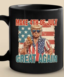 Trump Hot Dog Mug – Funny 4th of July Coffee Cup with American Flag and Sunglasses